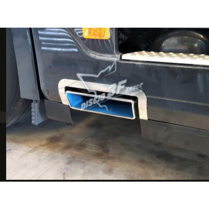 Nouveau terminal d'échappement rectangulaire Volvo FH4