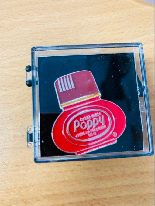 Pins poppy rouge 