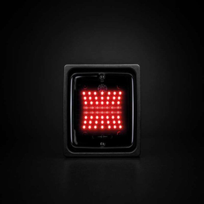 Feu à led Clignotant/feu de marche arrière/feu de frein Strands Izeled Dark Knight 800630