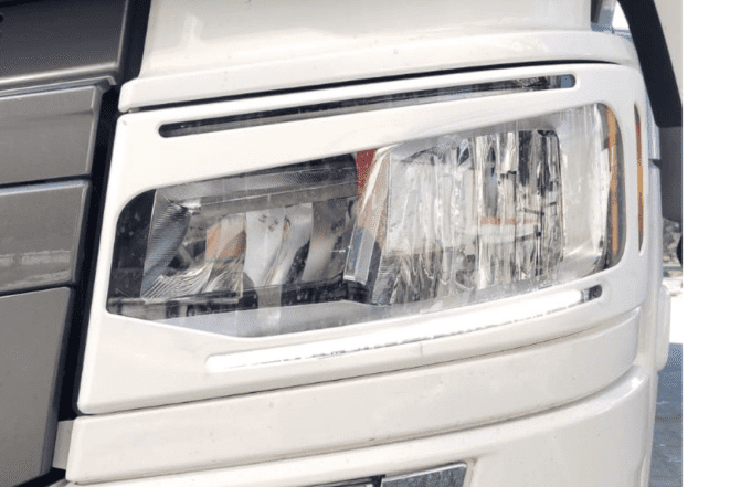 Paupières de phares à led adaptable R&S complet 