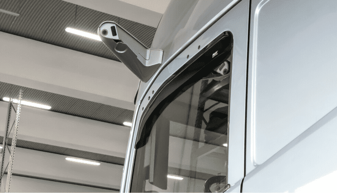 Set déflecteurs d’air en acrylique - compatible Volvo FH Aero (01/24>) pas de rétroviseurs, avec cam