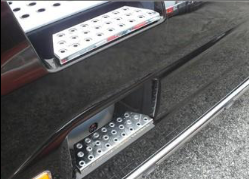 couvre marche de carenage en inox pour range T 