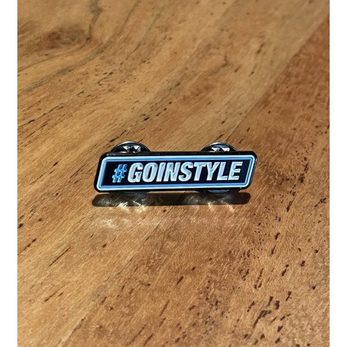 Pins  #go in style bleu blanc noir