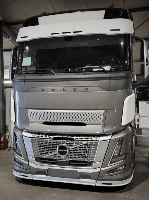 Volvo FH Aéro Spoiler avant 9 cm