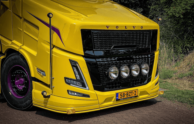 Volvo FH Aéro Spoiler avant 9 cm