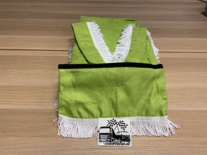 Rideaux lot 9 pièces gamme aux10 non doubler vert pomme fil blanc  Stock