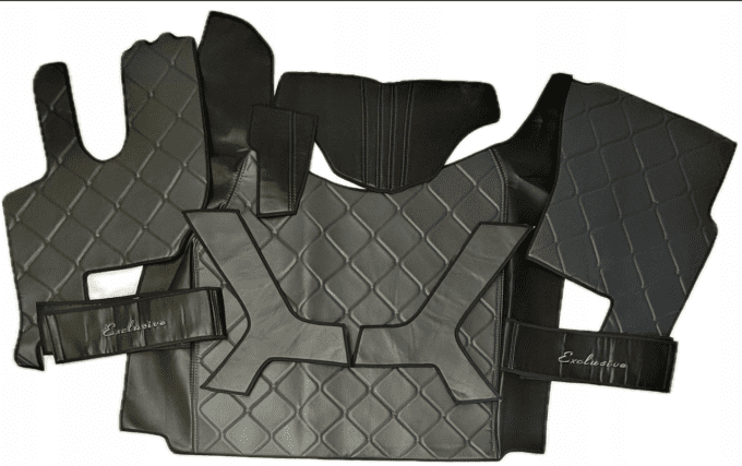 tapis sol et capot moteur adaptable Range T avec tunnel gamme exclusive sur commande 