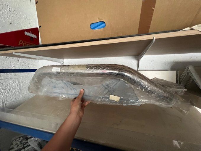 Barre sous pare choc central r2 streamline suspension air avant