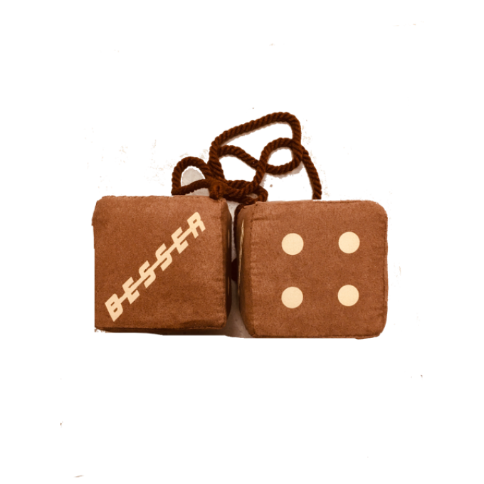 Dés en tissus marron clair besser en beige