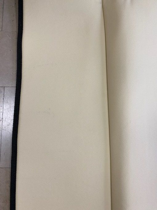 Tapis capot moteur gamme aux10 R next gen siège strapontin stock