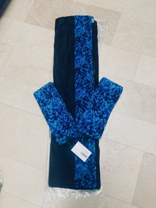 Rideaux gamme aux10 noir doubler même tissus avec bande de danois bleu +embrasse bleu danois