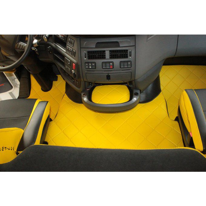 Tapis et capot moteur et couvre panneaux porte  adaptable xf gamme exclusive  