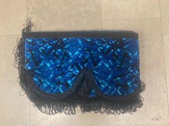 Frange gamme aux10 13 arches danois bleu des deux côtés fil noir