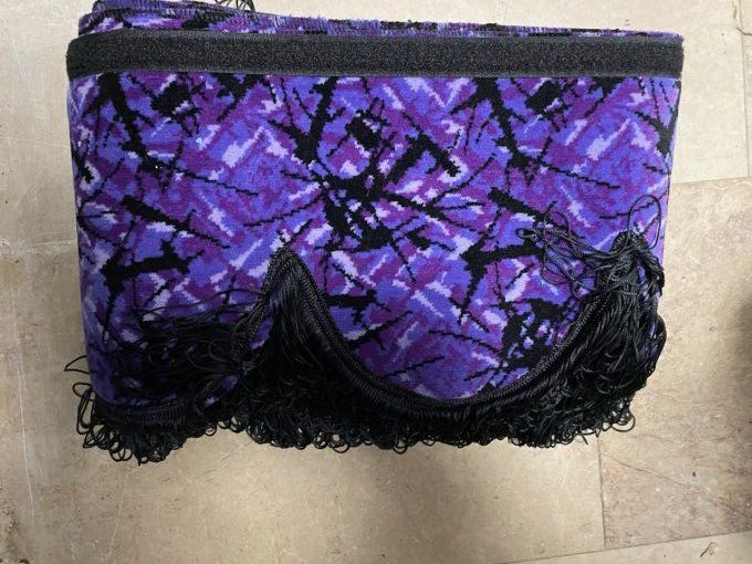 Frange gamme aux10 danois violet fil noir